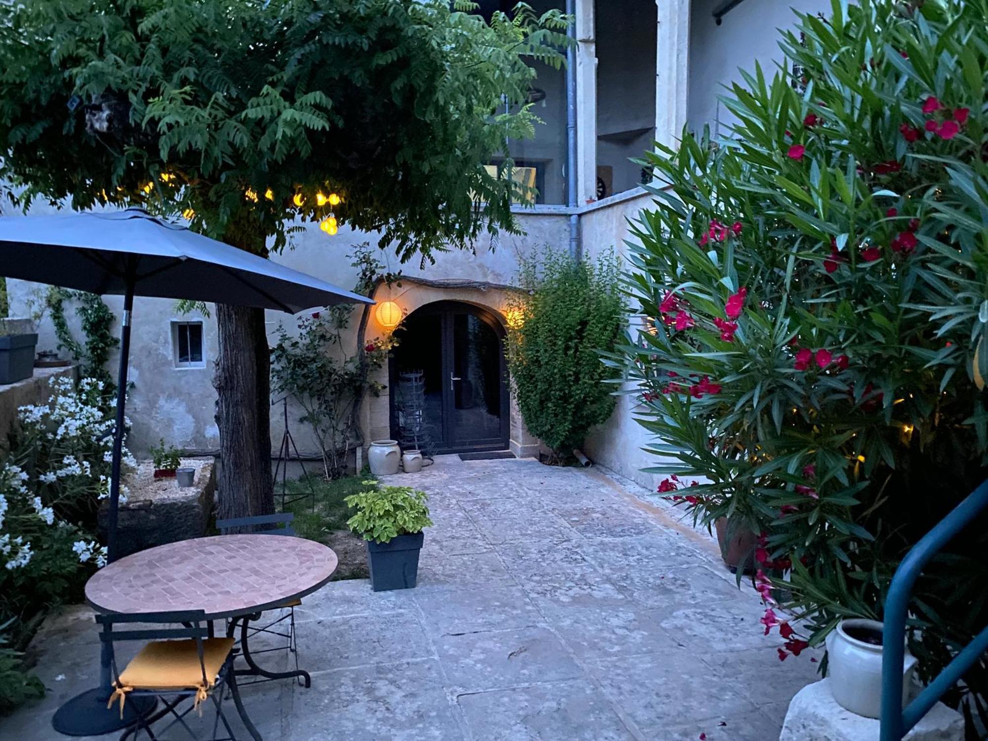Le Mas De Marie Taulignan Bagian luar foto
